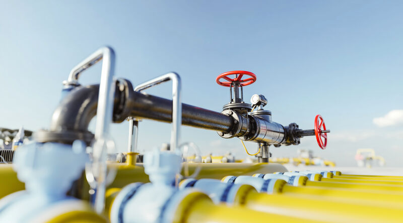 Gashahn und Gasleitungen in einem Pipelinesystem